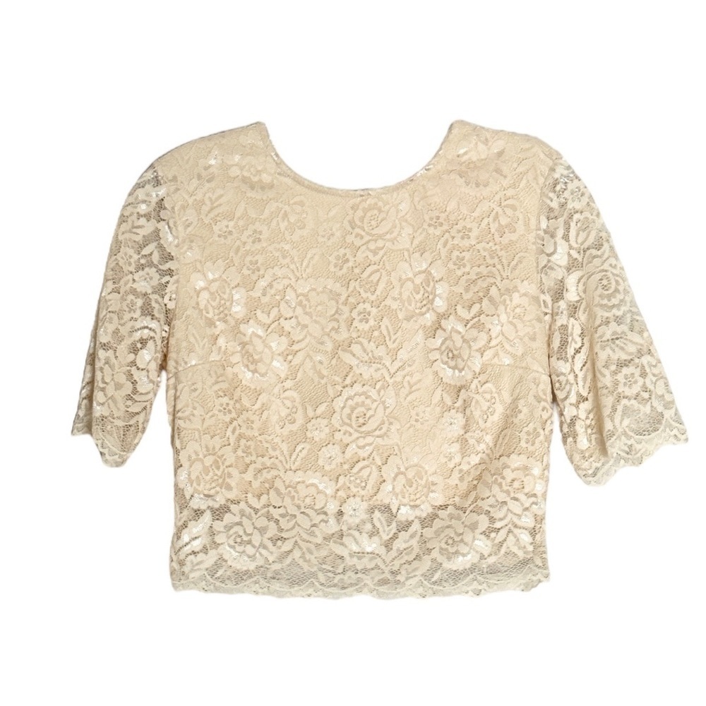 🌺 Boutique Cream Lace Short Sleeve Neutral Stretchy Crop Top Size S